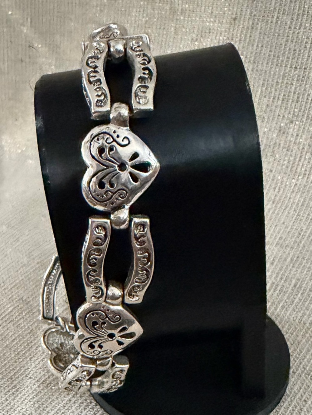 Silver Tone Heart Link Bracelet - Women Jewelry